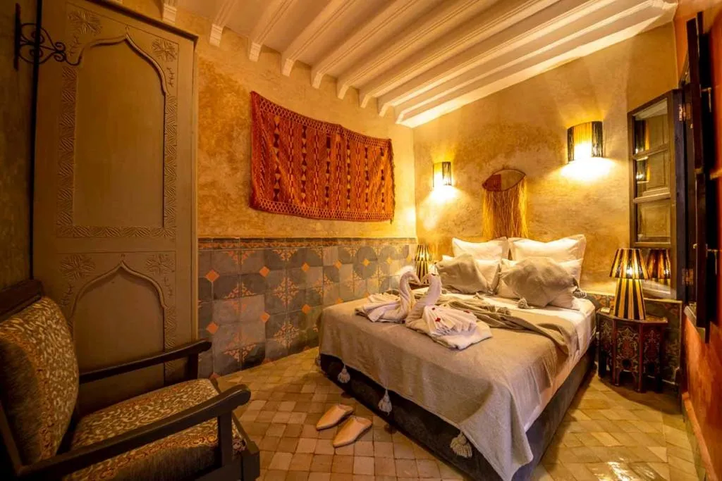 DOUBLE DELUXE ONE BED Room, Riad 7 Saints, Marrakech
