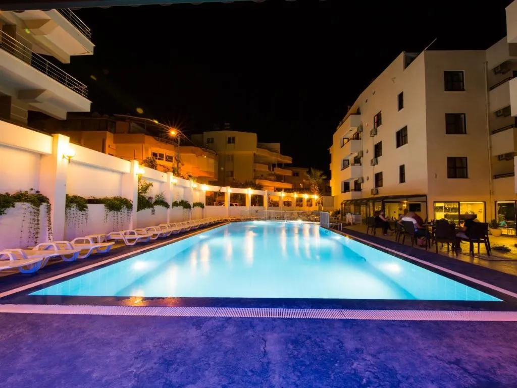 Pool, Tuntas Suites Altinkum, Bodrum