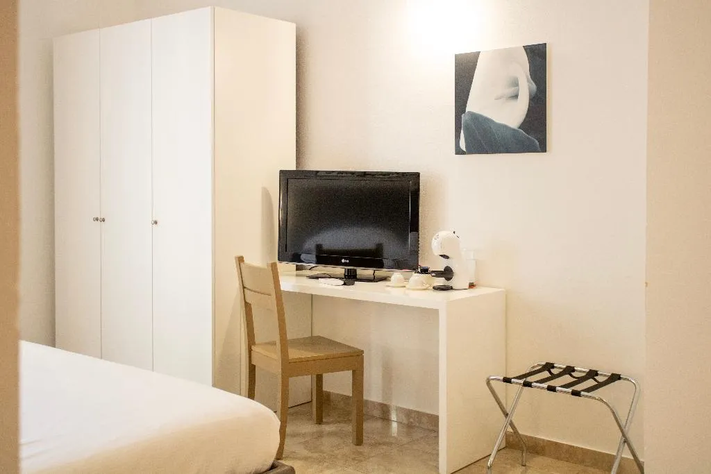 APARTMENT ONE BEDROOM Room, San Domenico Residence by BADIA NUOVA, Palermo