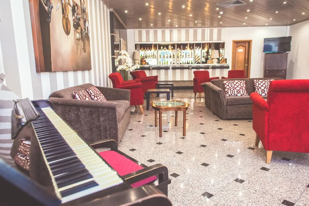 Bar, Hotel Cristal Caldas, Portugal