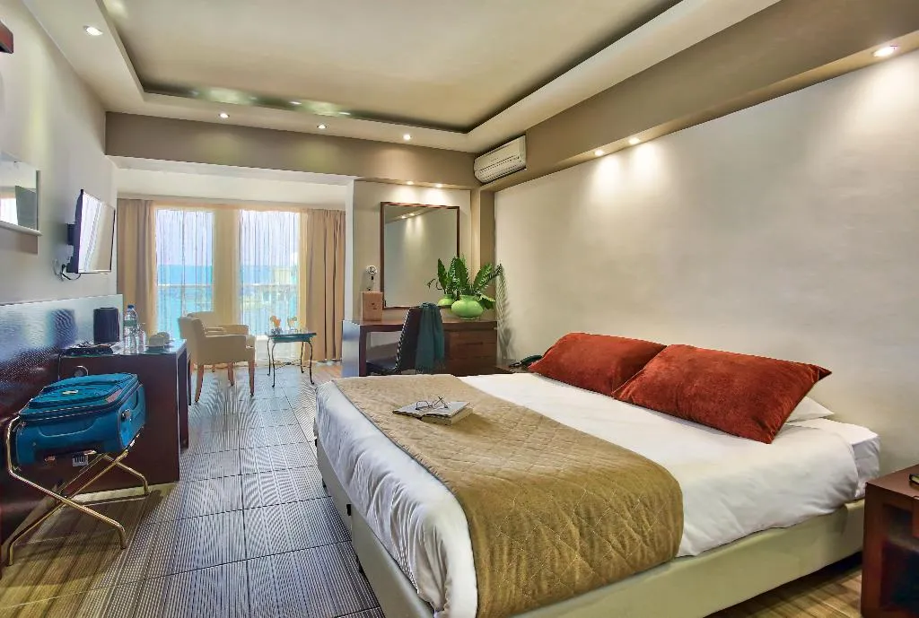 Double or Twin EXECUTIVE Room, Capsis Astoria Heraklion, Crete