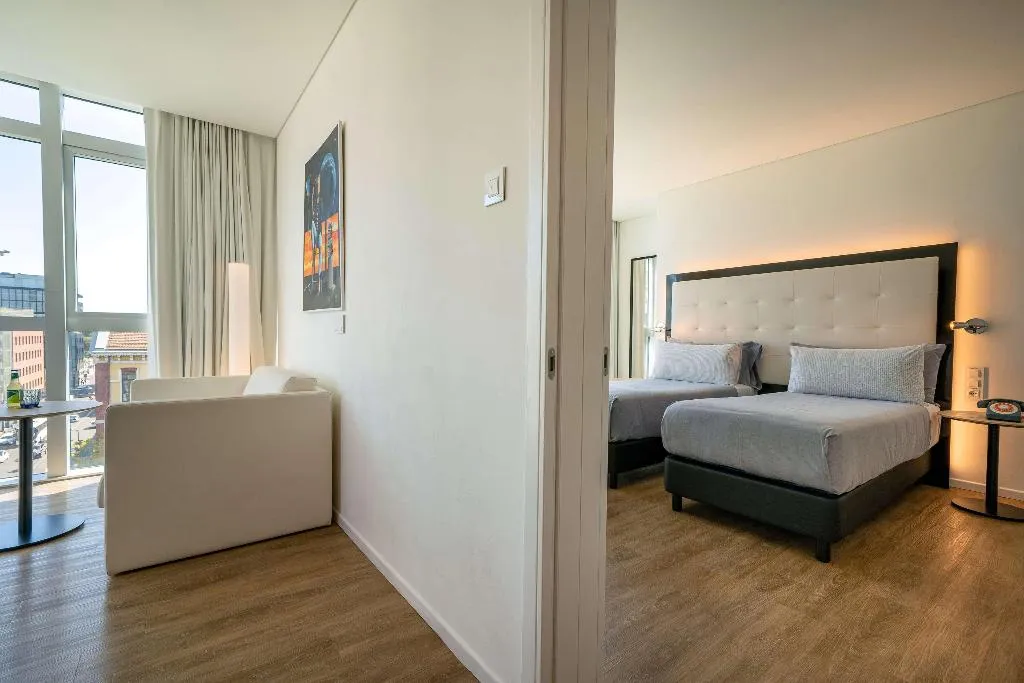Room CONNECTING ROOM Room, Innside Milano Torre Galfa, Milan