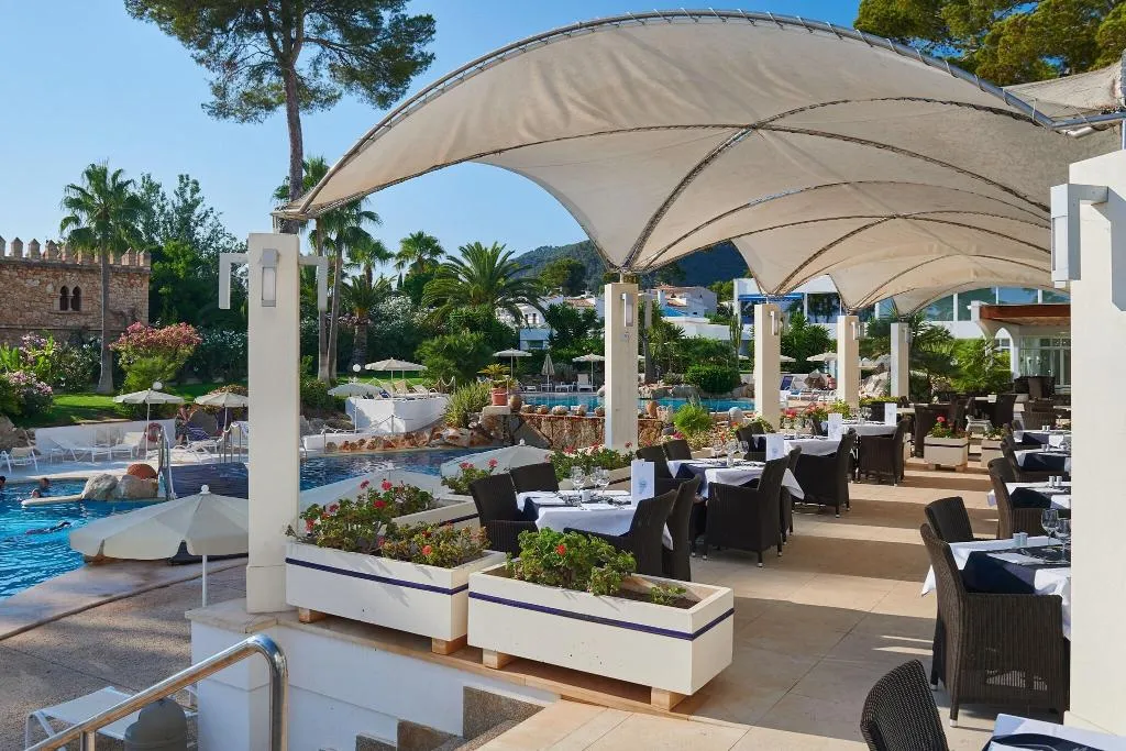 Restaurant, Hipotels Eurotel Punta Rotja, Majorca