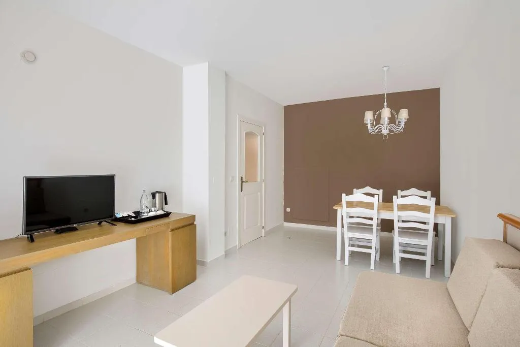 JUNIOR SUITE STANDARD Room, Sol Sancti Petri, Costa De La Luz