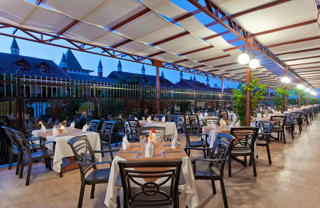 Terrace, Kremlin Palace, Antalya