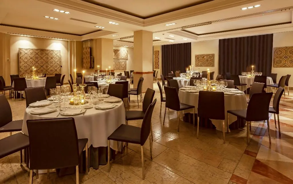 Conferences, Hotel Villa Real, Madrid