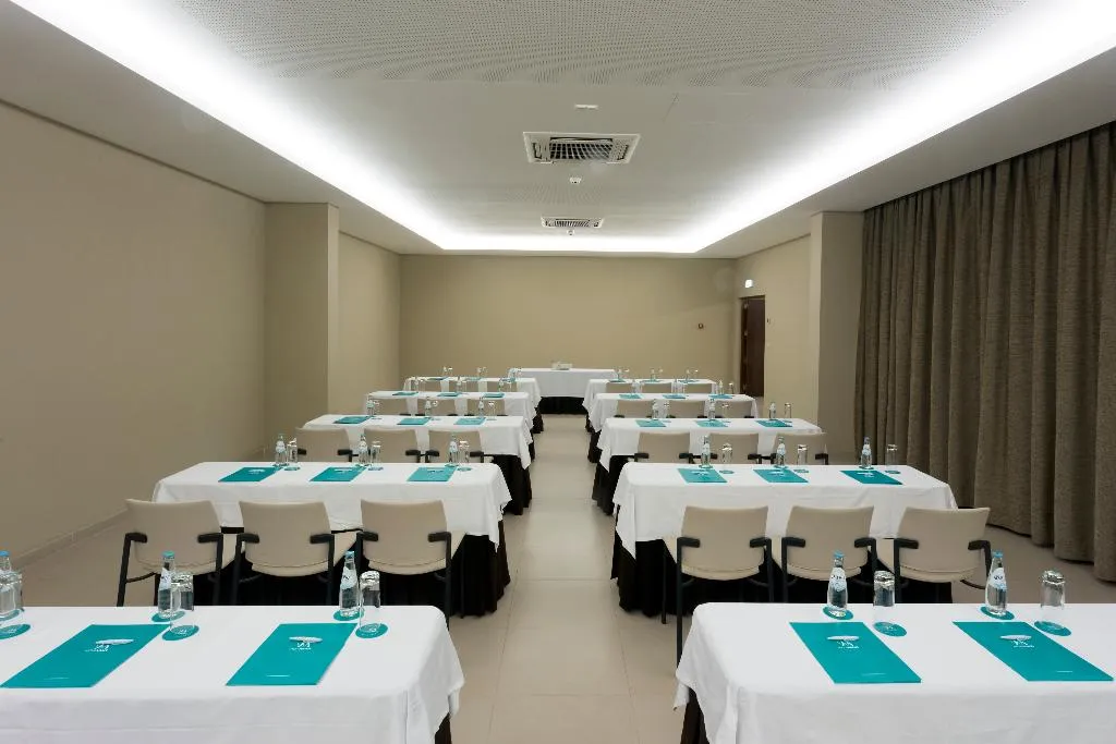 Conferences, Wine & Books by the sea - Algarve Resort, Algarve