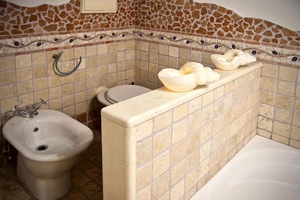 Room, B&b A'Luggetella, Naples