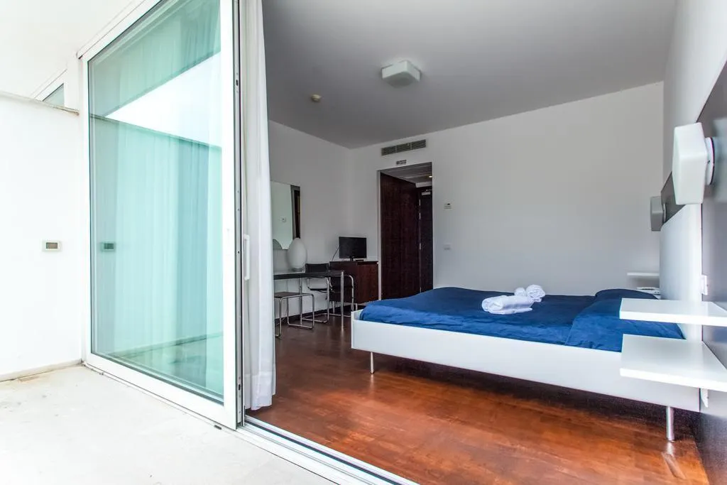 DOUBLE STANDARD Room, Trieste, Venice