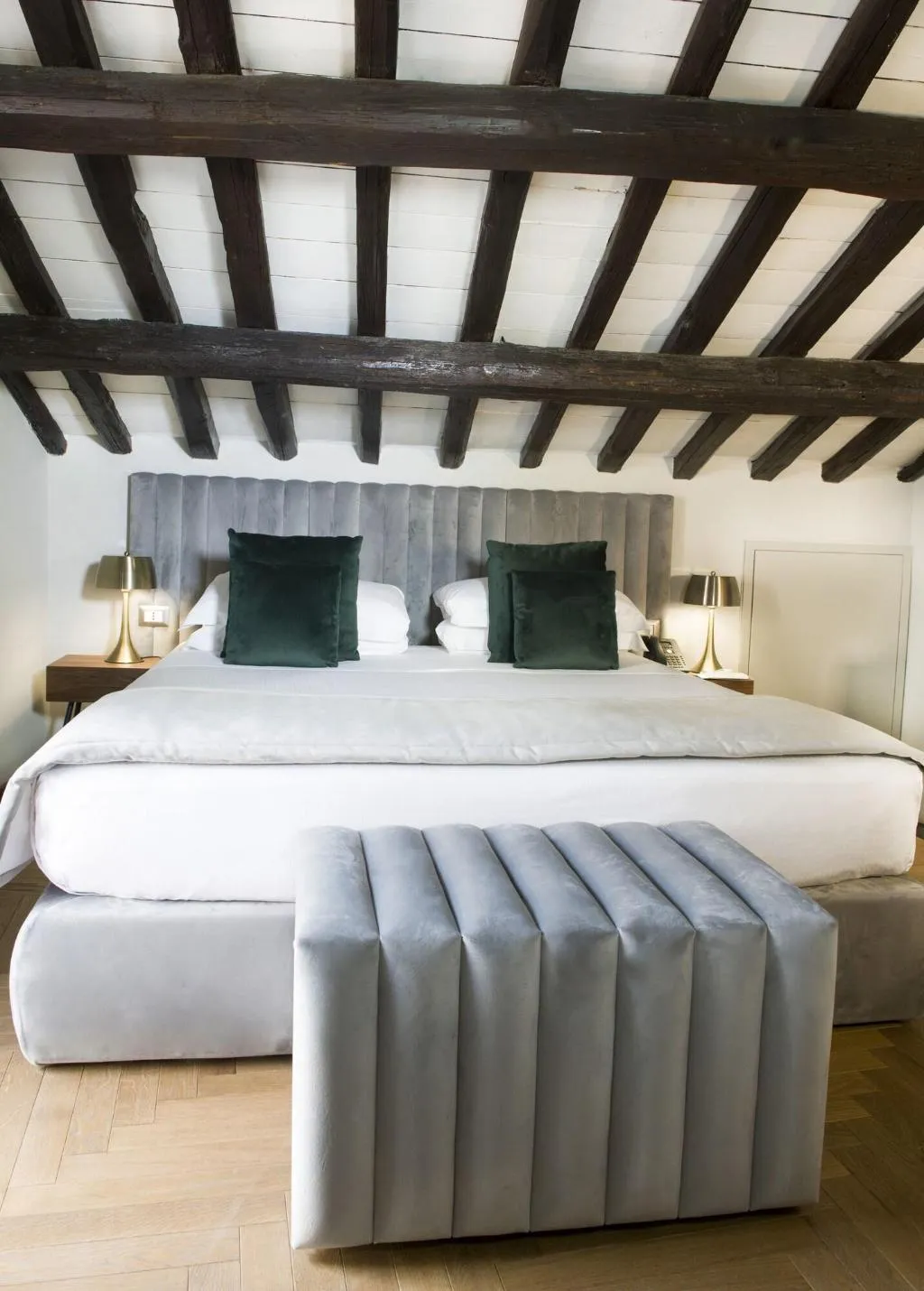 Room, Antico Albergo del Sole al Pantheon, Rome