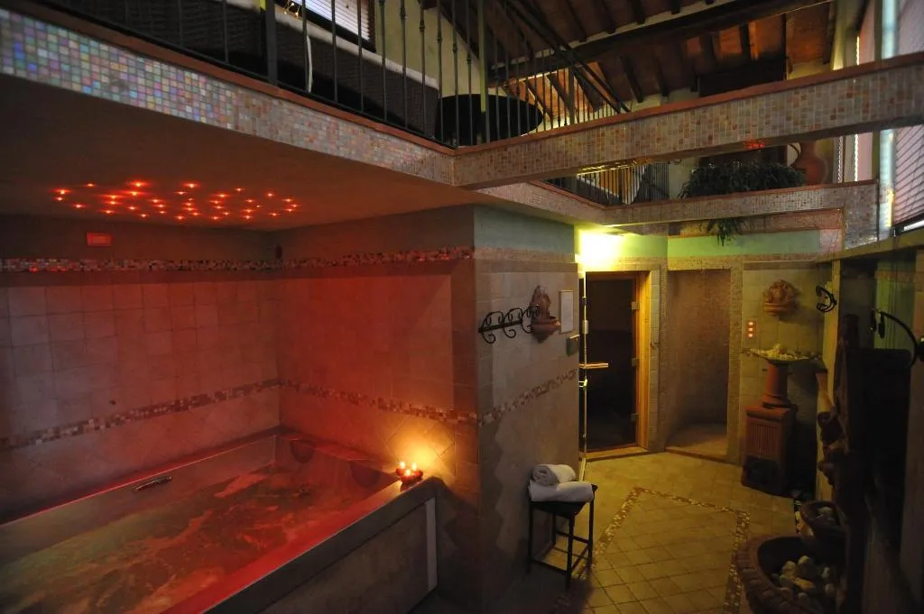 Sports and Entertainment, Relais Castelluccio Palusse, Umbria