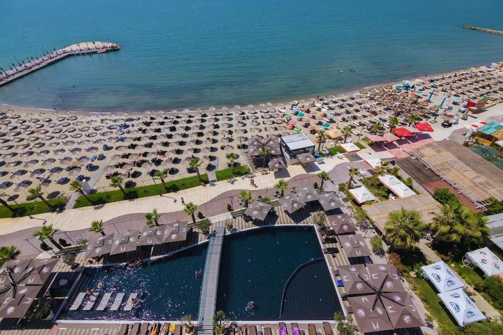 Sports and Entertainment, Gloria Palace, Durres