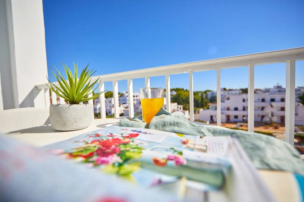 Double or Twin STANDARD Room, Gavimar Ariel Chico Club & Resort, Majorca