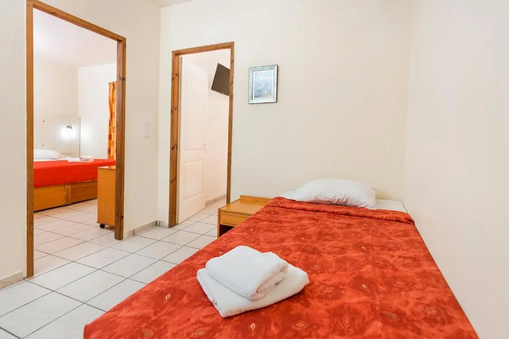 FAMILY ROOM TWO BEDROOMS Room, Eri Beach & Village, Crete