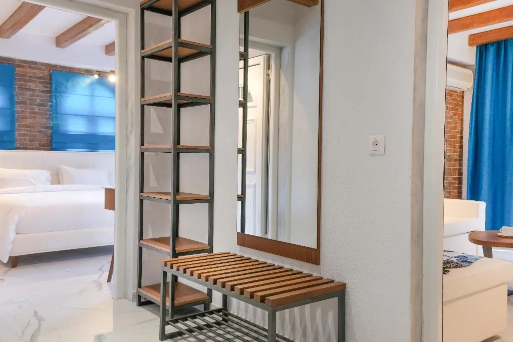 SUITE POOL VIEW TWO BEDROOMS Room, Royal Hotel and Suites, Halkidiki