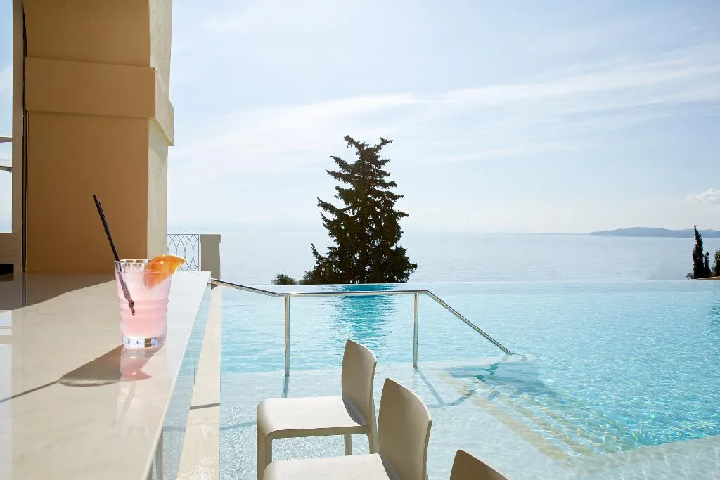 Bar, Marbella Nido Suite Hotel & Villas, Corfu