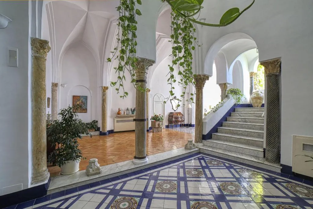 General view, Hotel Palazzo Confalone, Naples