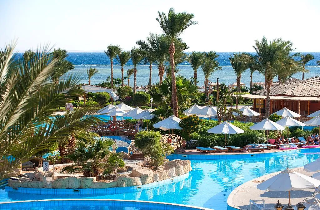 Pool, Amwaj Oyoun Resort & Casino, Red Sea Riviera