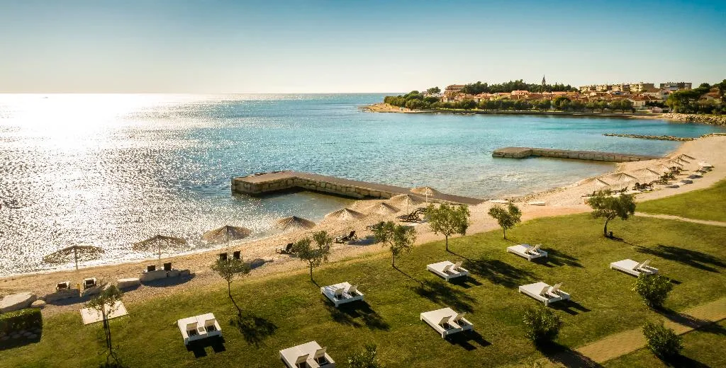 Beach, Aminess Vival Maestral Hotel, Istria