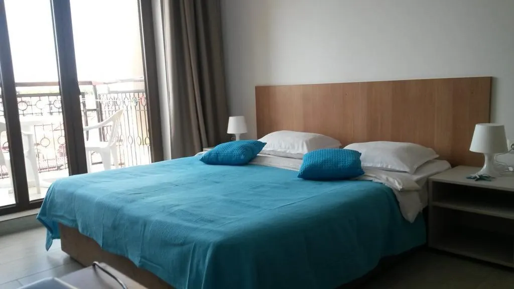 STUDIO POOL VIEW Room, Menada Kavaci Sozopol Apartments, Bourgas