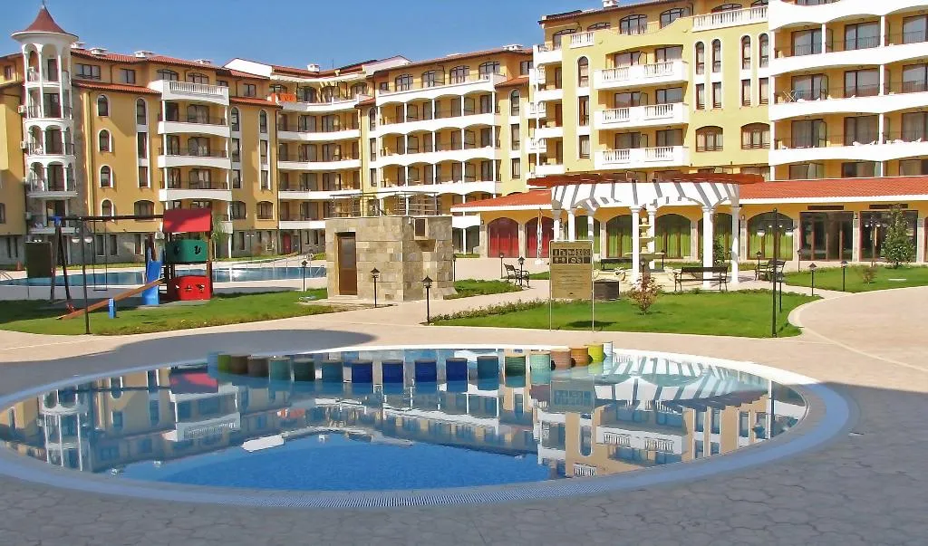 Pool, Royal Sun Apartments, Bourgas