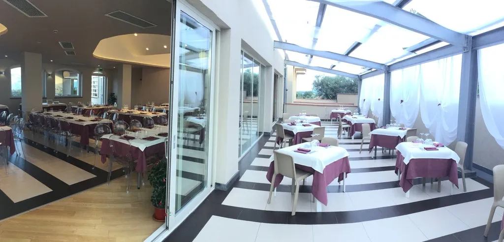 Restaurant, Mareneve Resort, Catania