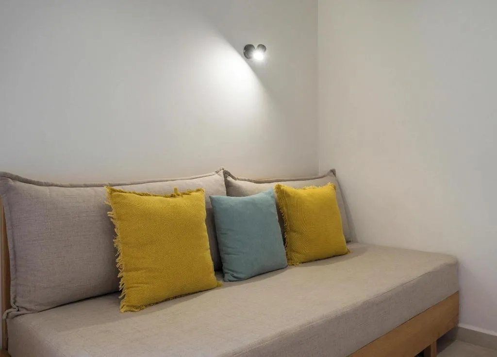 Room, Petritos Rooms And Studios, Crete