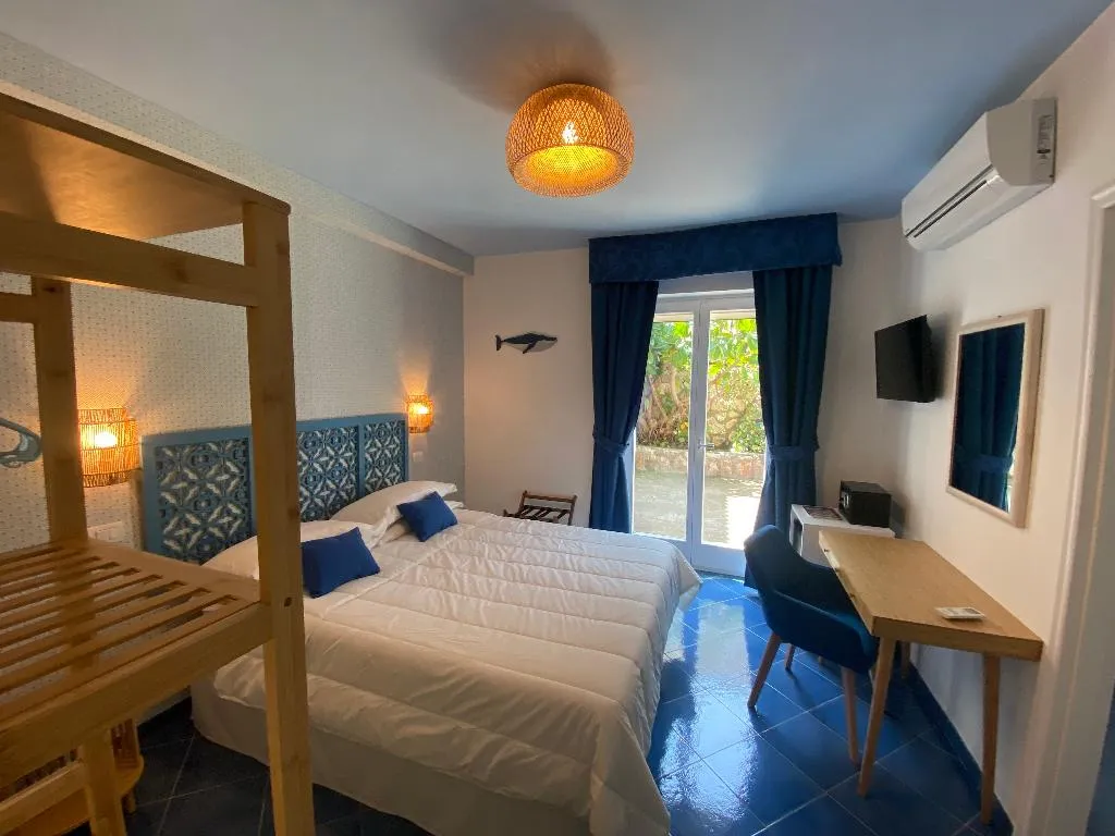DOUBLE STANDARD Room, Hotel Villa  Lubrense Sorrento, Naples