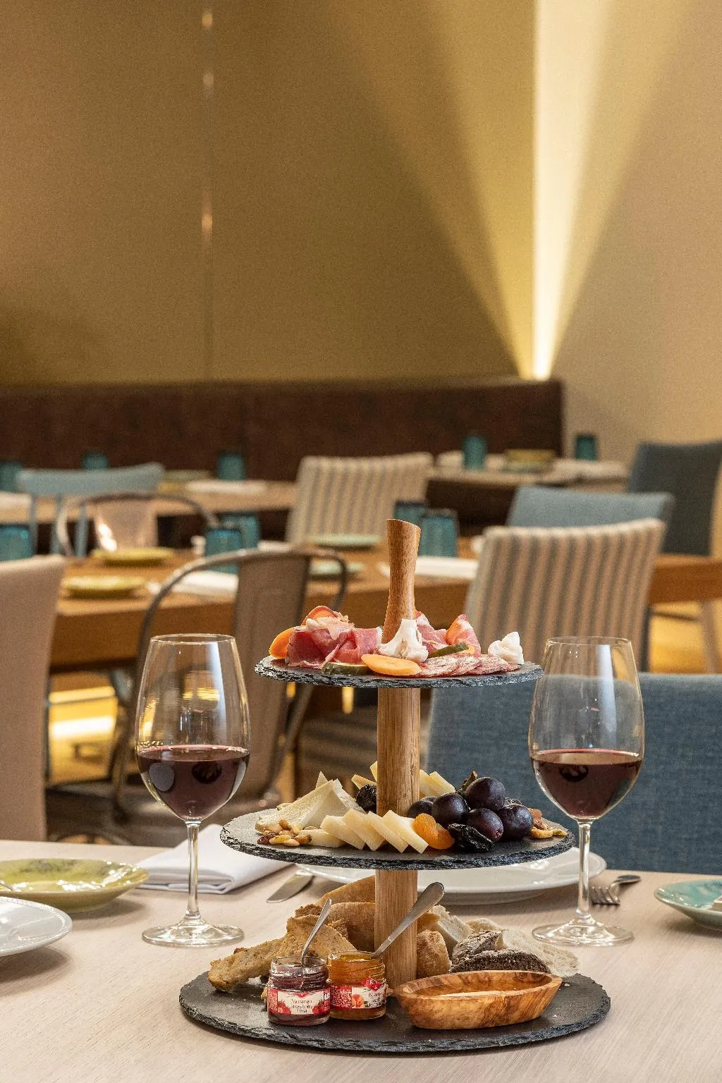 Restaurant, Crowne Plaza Caparica Lisbon, Lisbon