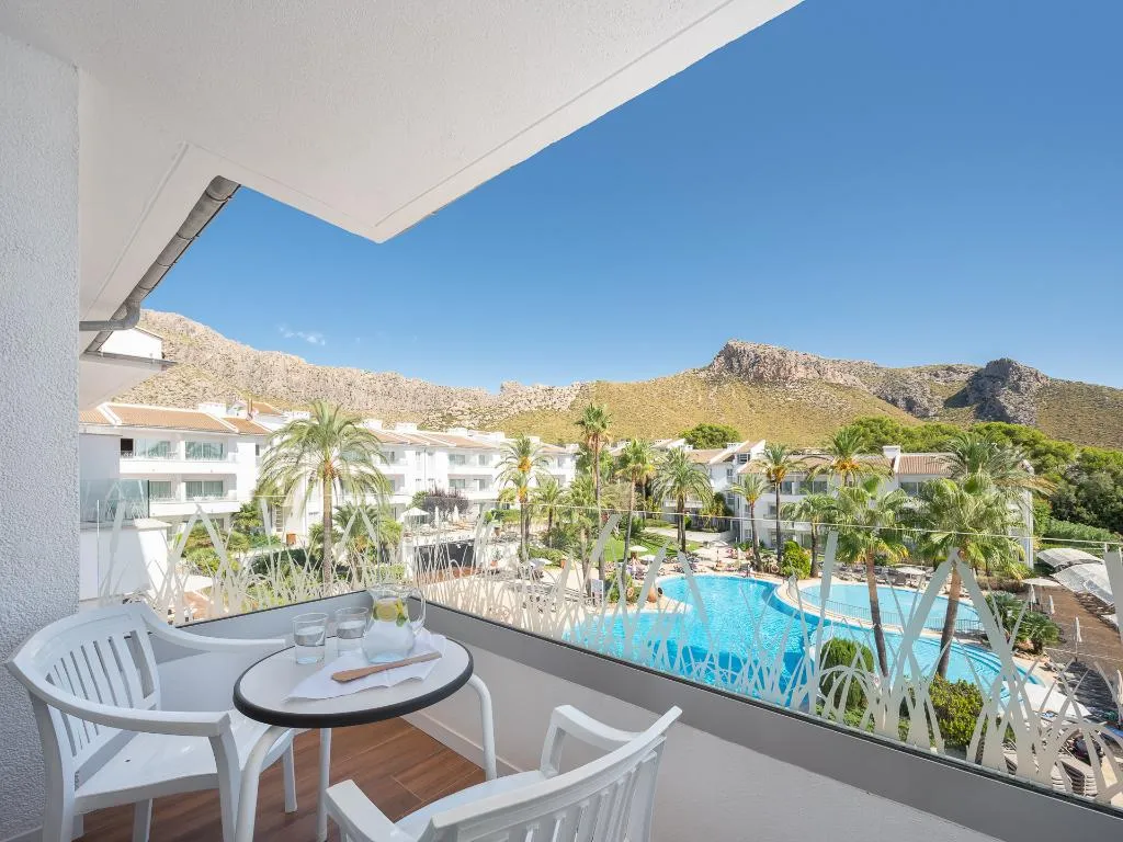 SUITE POOL VIEW Room, Puerto Azul Suite Hotel, Majorca