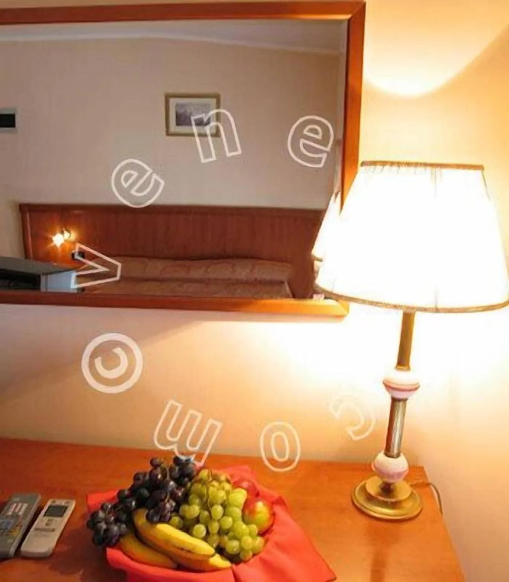 Room, Hotel Ducale, Naples