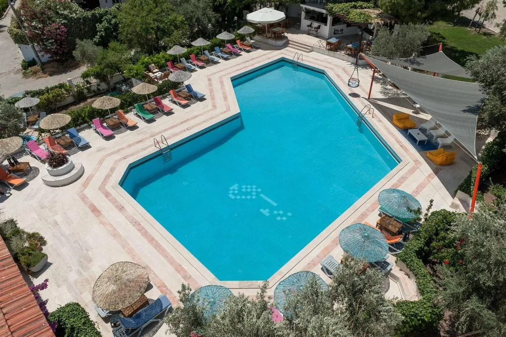 Pool, Arinnanda, Izmir