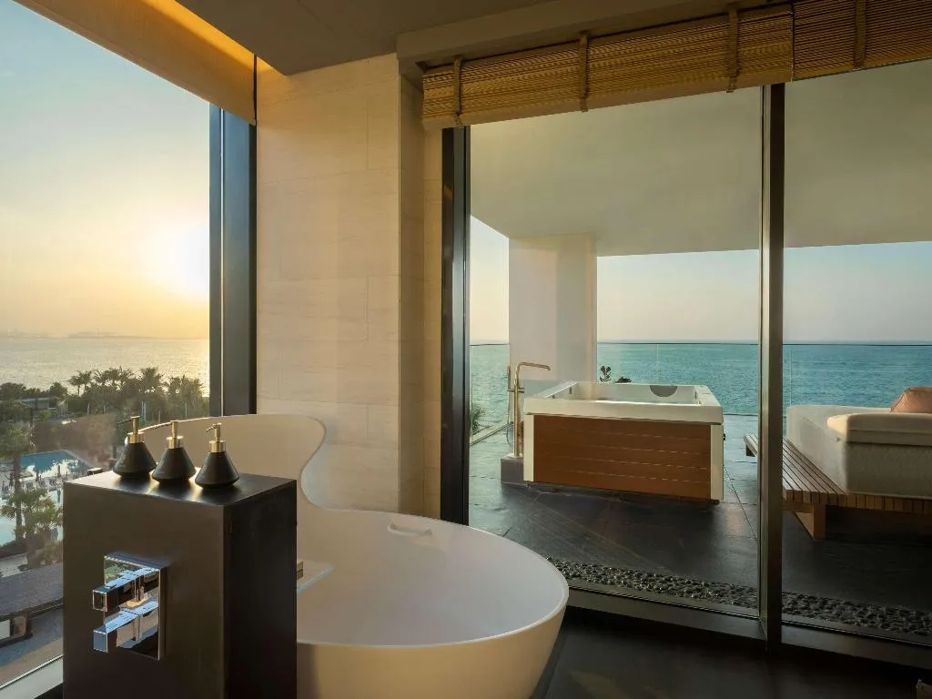 FAMILY ROOM STANDARD Room, Banyan Tree Dubai, Dubai
