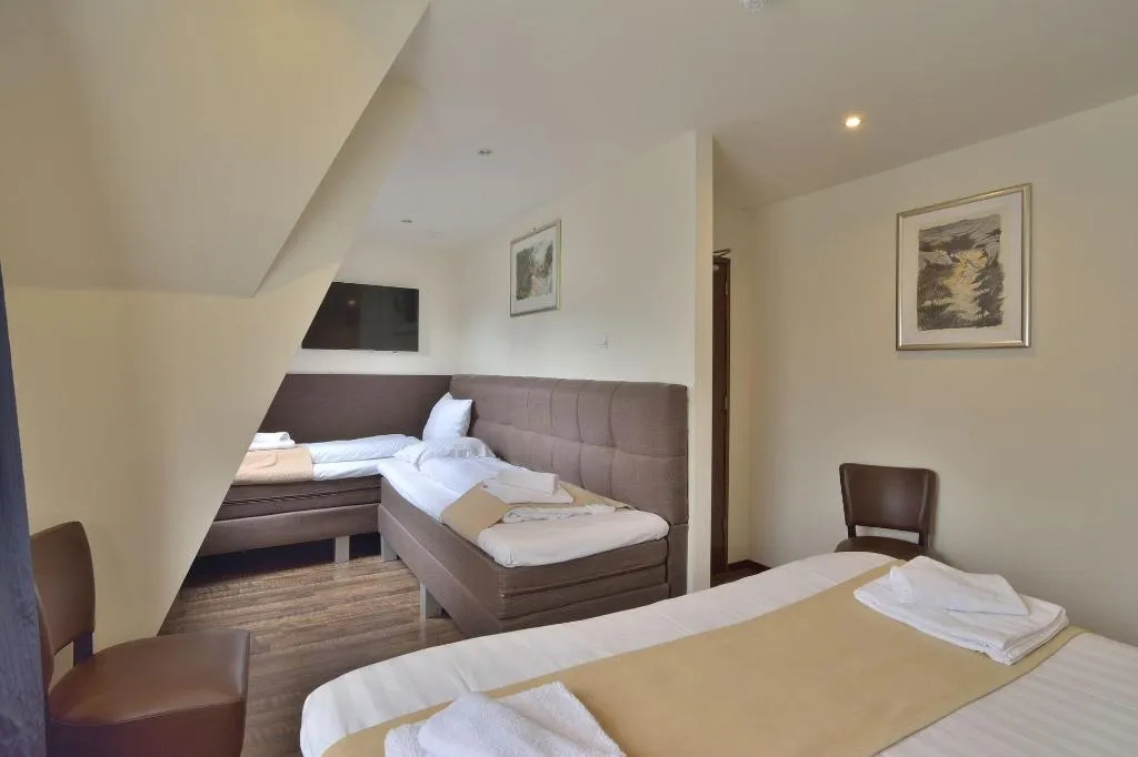 Room, Hotel La Belle Vue, Amsterdam