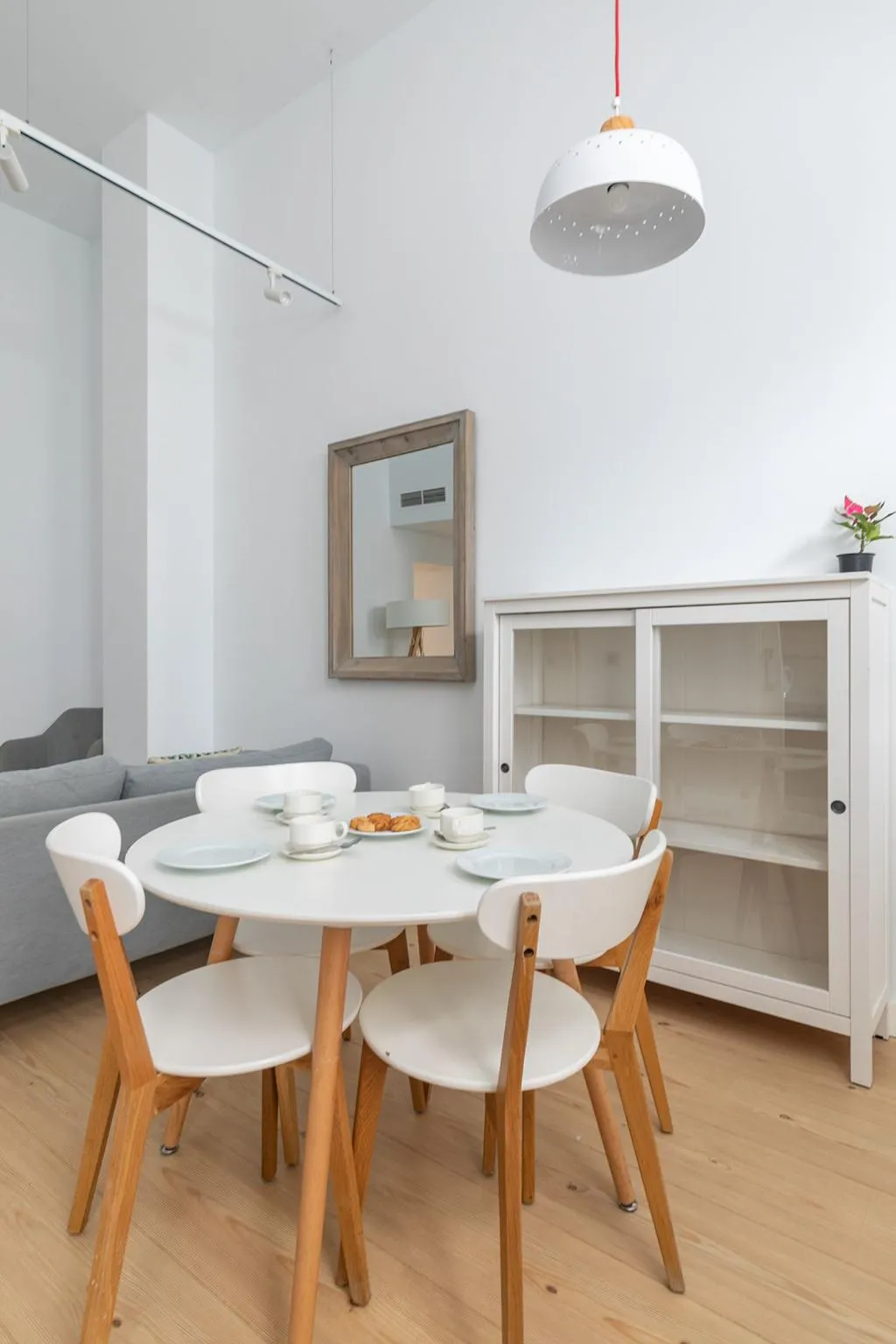 APARTMENT THREE BEDROOMS Room, Holiday Rentals Tempa Museo, Seville
