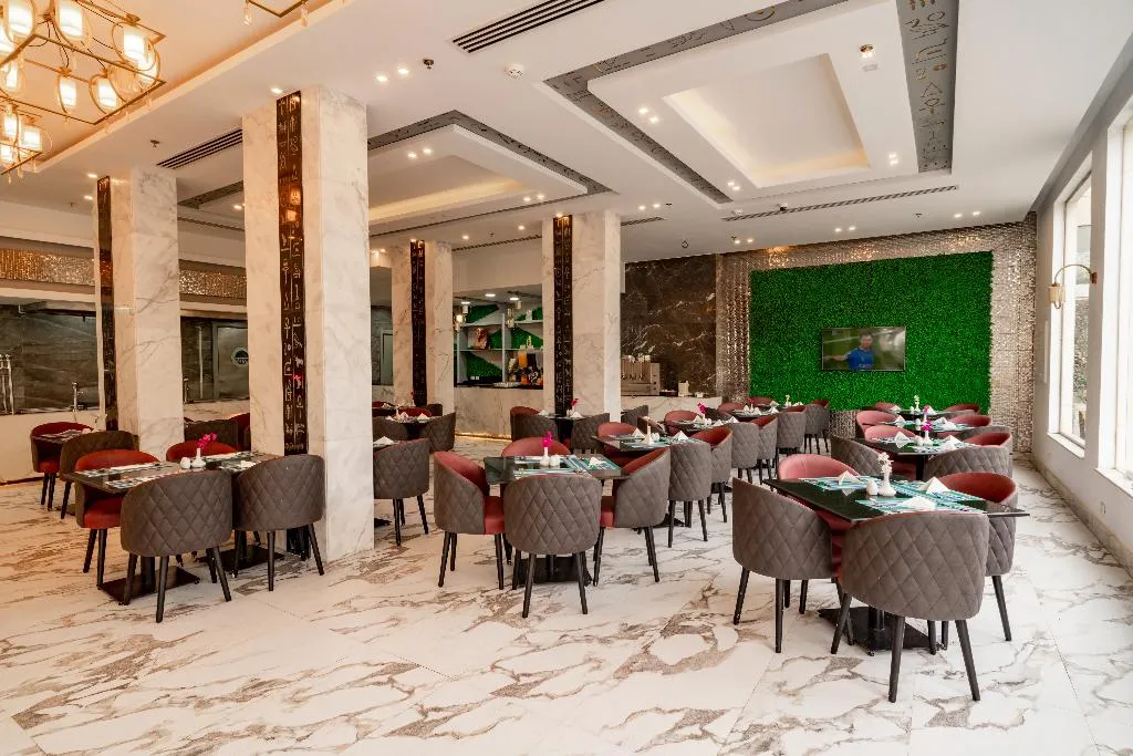 Restaurant, King Tut Aqua Beach Resort, Red Sea Riviera