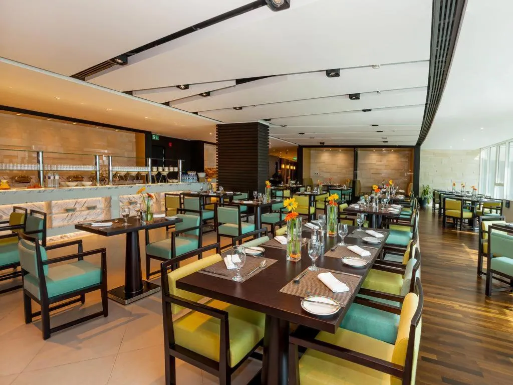 Restaurant, Flora Creek Deluxe Hotel Apartments, Dubai