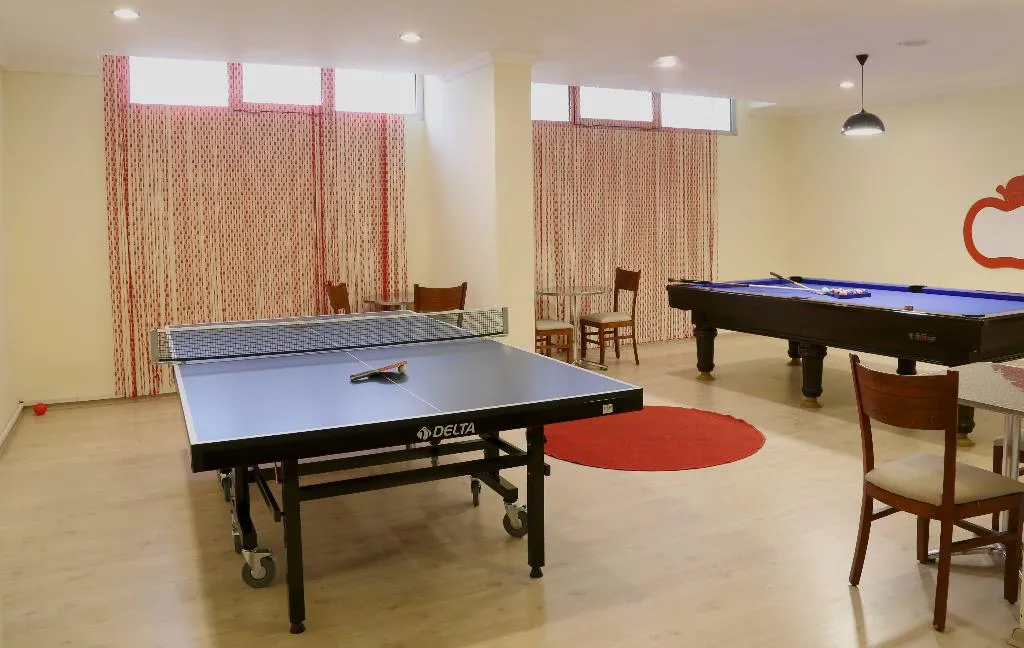 Sports and Entertainment, Club Karakas Apart, Dalaman