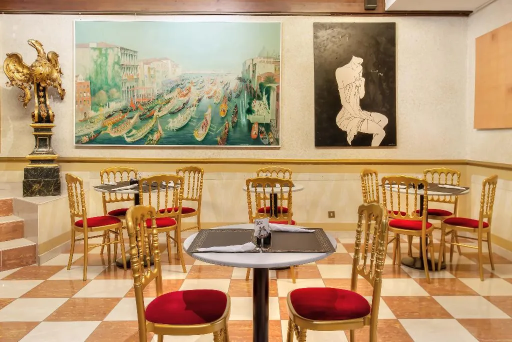Bar, La Fenice et des Artistes, Venice