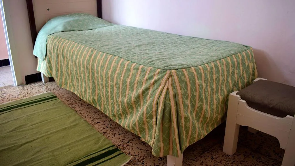 Room, Hotel Paris, Tunisia