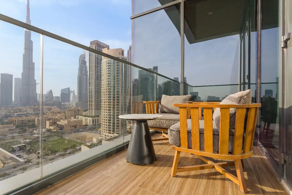 Terrace, Ramee Dream Hotel Downtown, Dubai