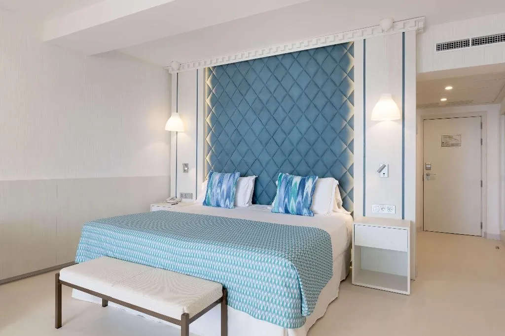 Room, Santos Nixe Palace, Majorca