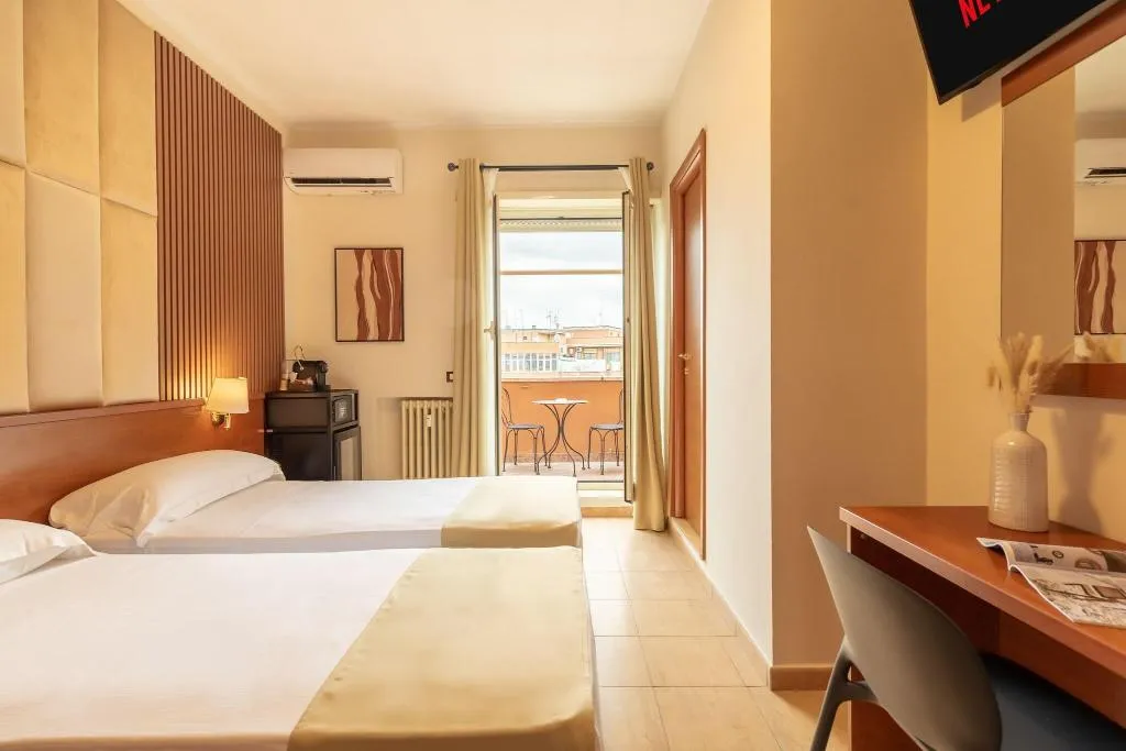Room, B&B Alba Domus Roma, Rome