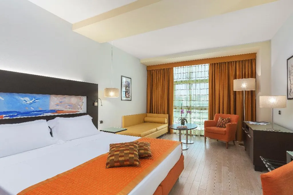 TRIPLE STANDARD Room, Mercure Siracusa Prometeo, Catania