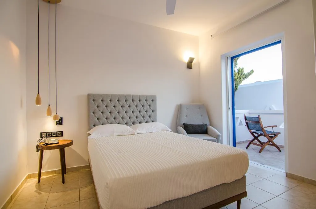 SINGLE STANDARD Room, Lofos Village, Santorini