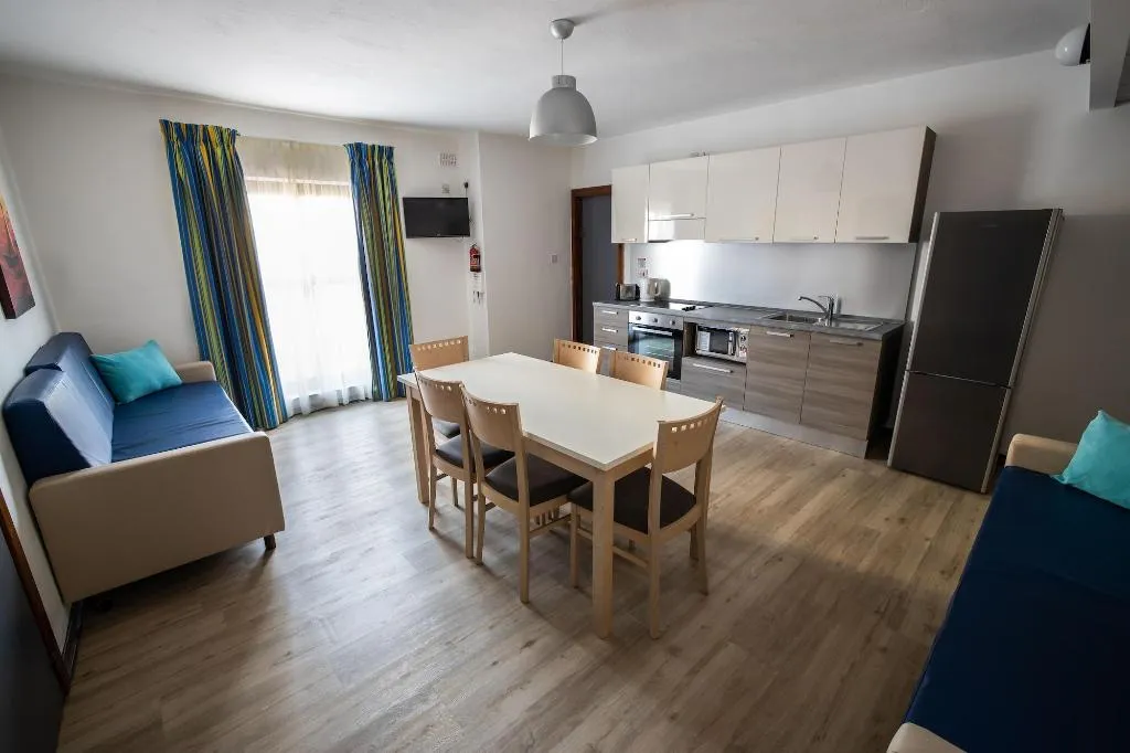 Room, Sunseeker Holiday Complex, Malta