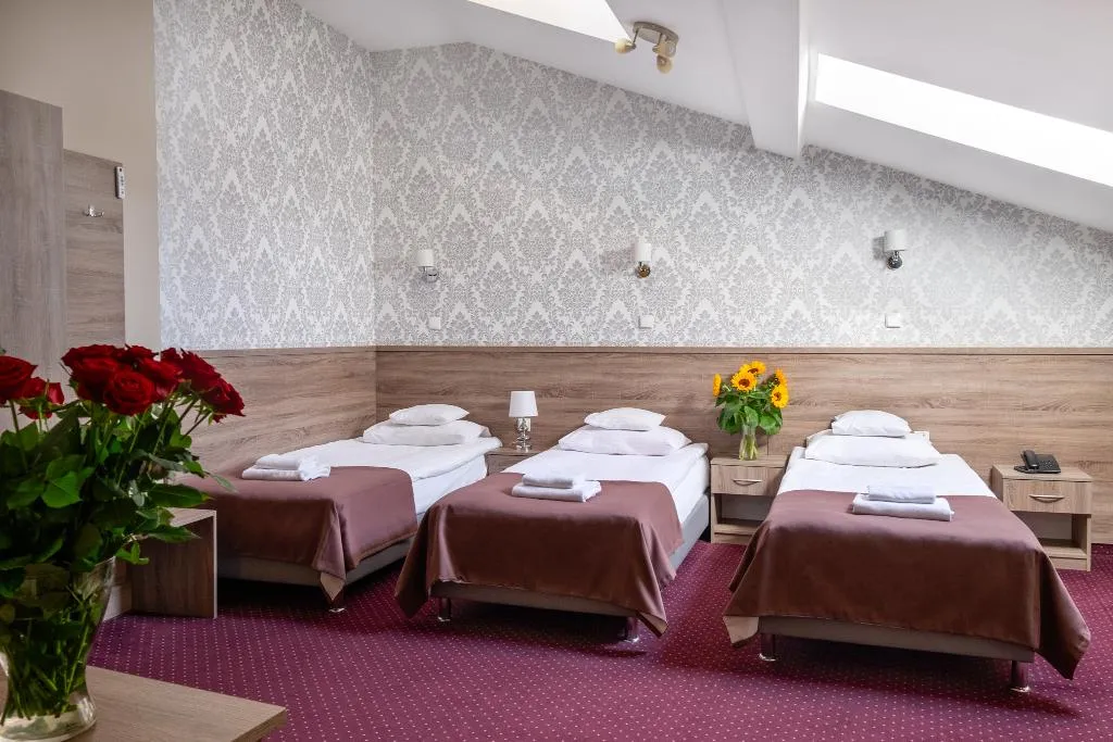 TRIPLE STANDARD Room, Maximum, Krakow
