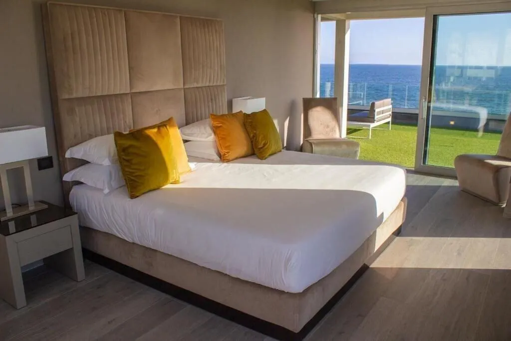 Room, Resort Tre Fontane, Naples