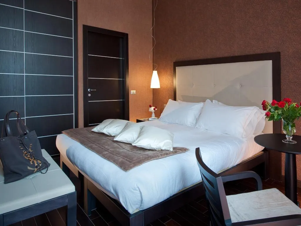 Room, c-hotels Fiume, Rome