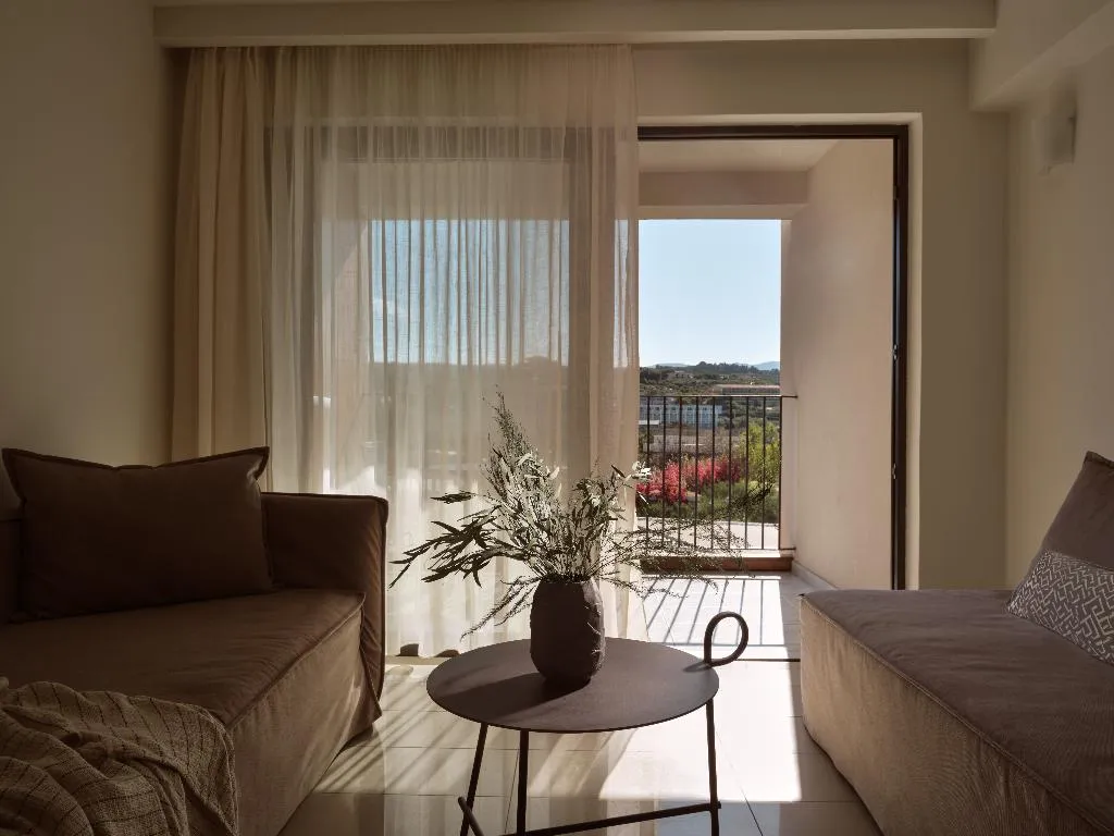SUITE ONE BEDROOM WITH AIR CONDITIONING Room, Planos Deluxe, Zante